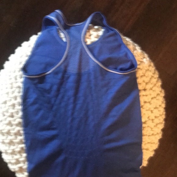 Nike Pro Dri-Fit Workout Top NWOT - Picture 3 of 5